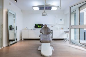 fauteuil de soins dentaires - Dr Herszenfis
